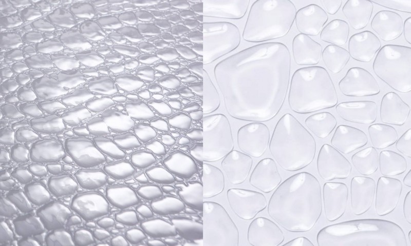 左が実際につくった透明なワニ革、右が透明なワニ革をイメージして作ったジュエリーパーツ