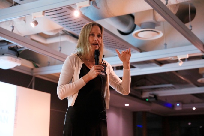 ウェンディ・コップ氏