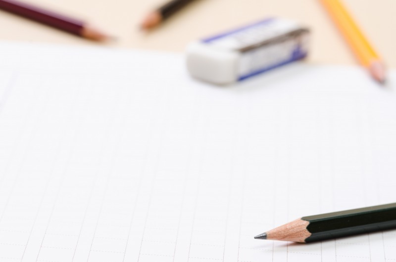 ひらがなが書けない…義務教育からこぼれ落ちた若者たちが陥る「学びの貧困」。その厳しい現状と今後の支援策