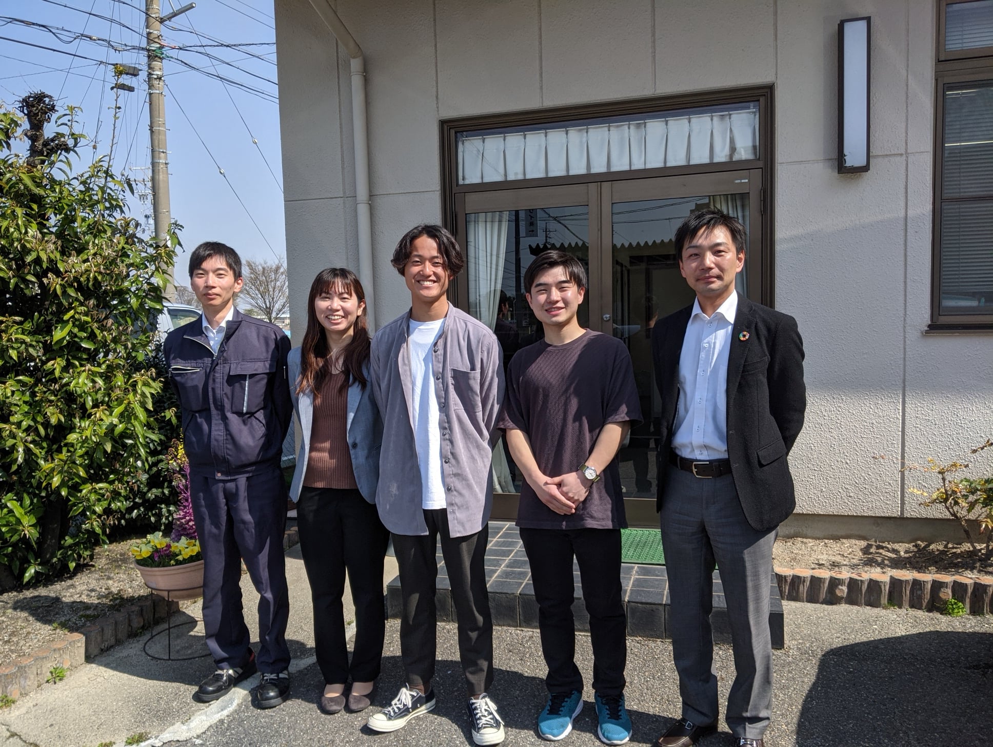 「ふるさと兼業」の様子。地域の中小企業と挑戦意欲ある若者をつないでいます