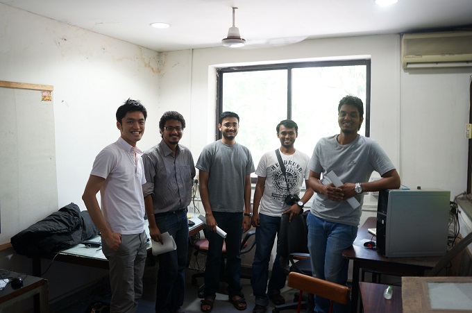 インドの派遣先候補団体のメンバーと