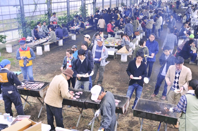 みやじ豚バーベキューの様子