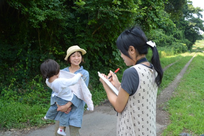 殿岡さとりさんと娘のみのりちゃん