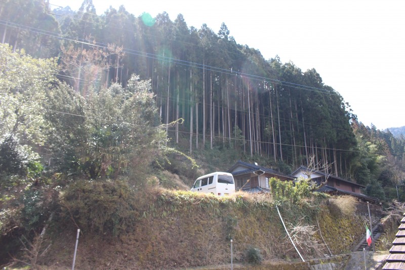 山の中腹にある古民家が、ペルトナーレ