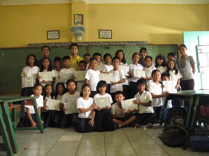 小学校にパソコンを導入したときの写真