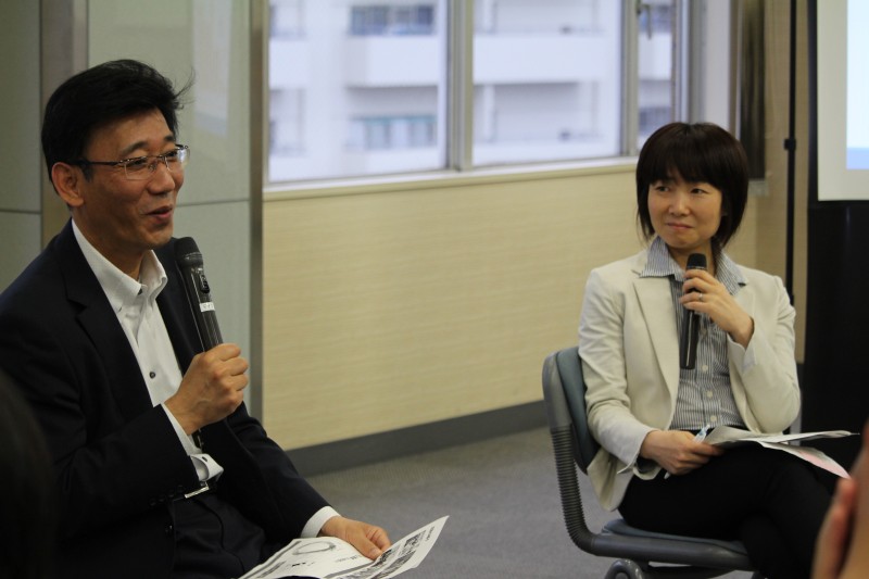 石山氏(右)とETIC.鈴木(左)