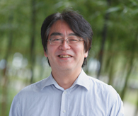 1広井先生トリミング後