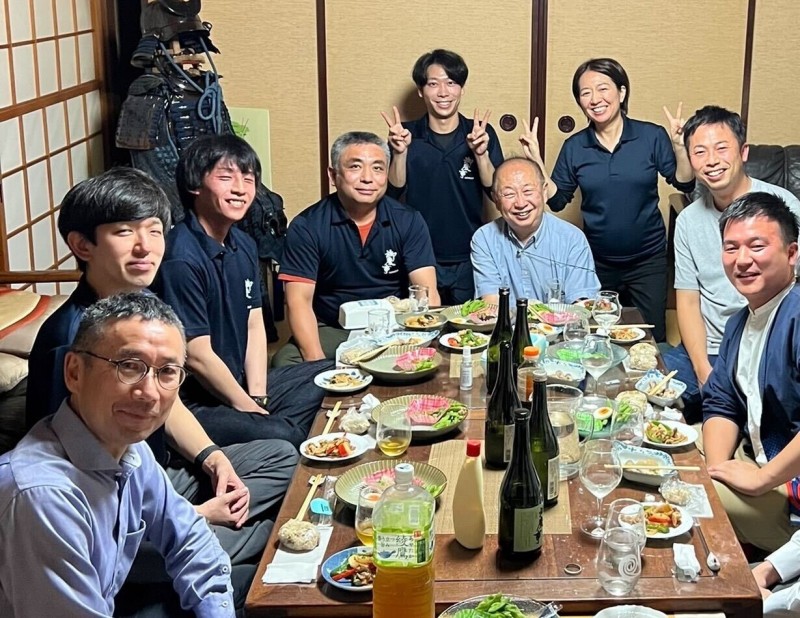 青木酒造集合写真(加工済み)横長