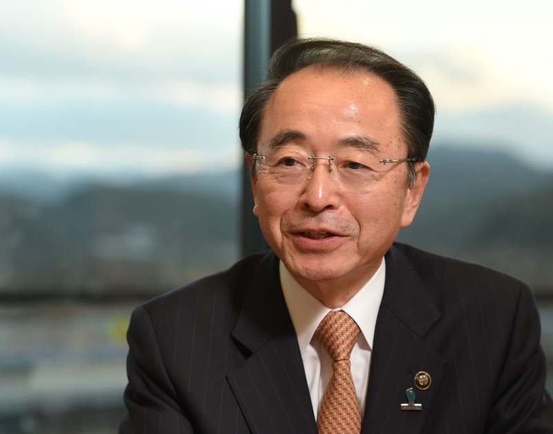 速水雄一雲南市長トリミング後3