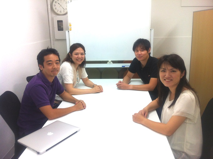 共同経営者村田さん、青木さん、日本事業統括ディレクター山元さんと、横山さん 共同経営者村田さん、青木さん、日本事業統括ディレクター山元さんと、横山さん