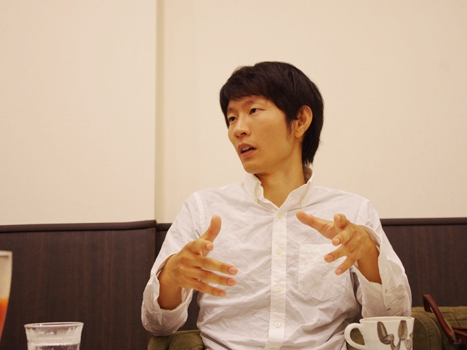 対談中の石川 対談中の石川