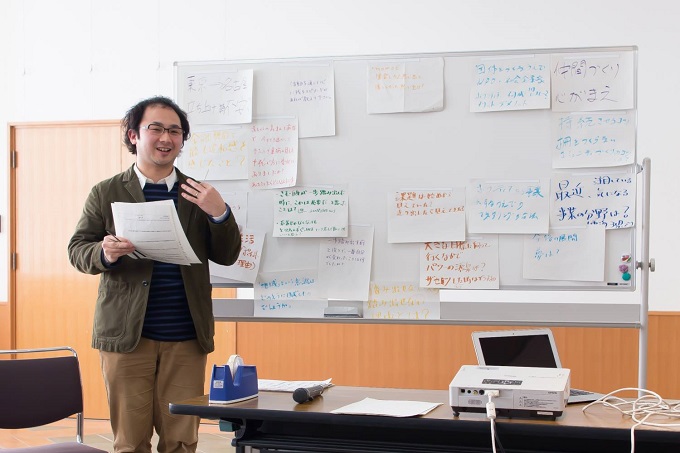 ワークショップでのmomo木村真樹さん