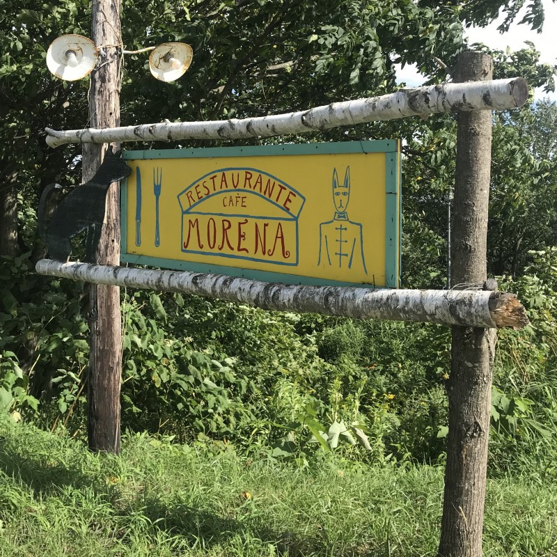 モレーナの看板