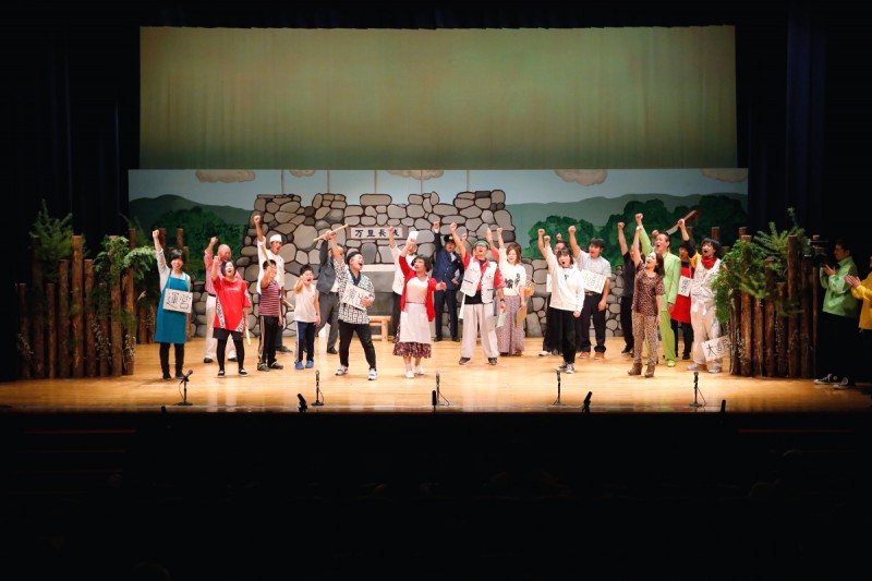 吉本興業とのコラボレーション