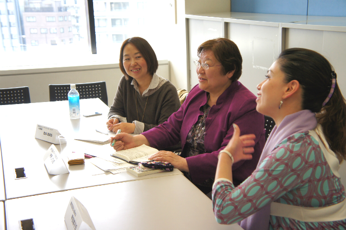 横浜市内で活躍する社会起業家による鼎談風景1